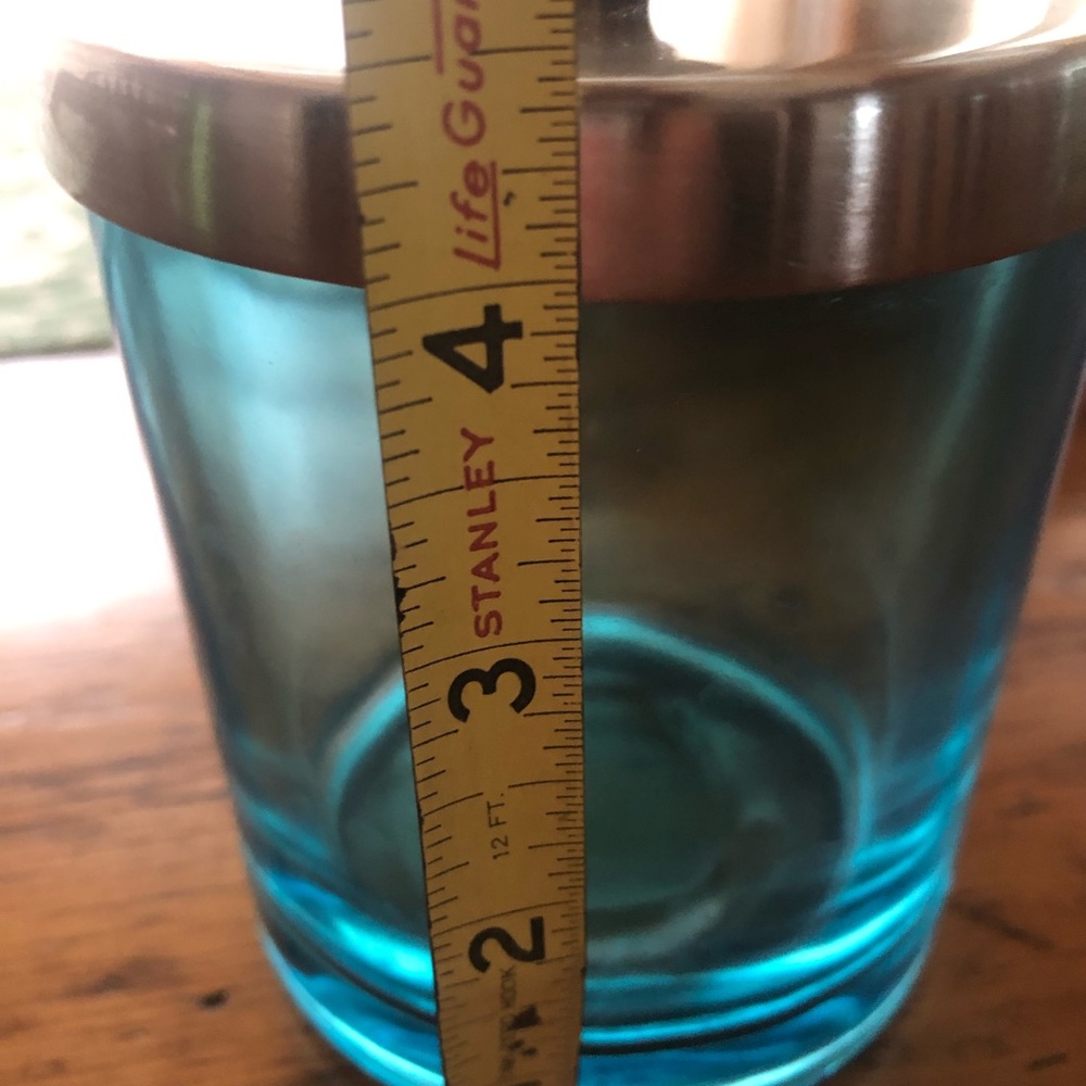 Beautiful glass canisters 💚💙💚💙 - Picture 3 of 5